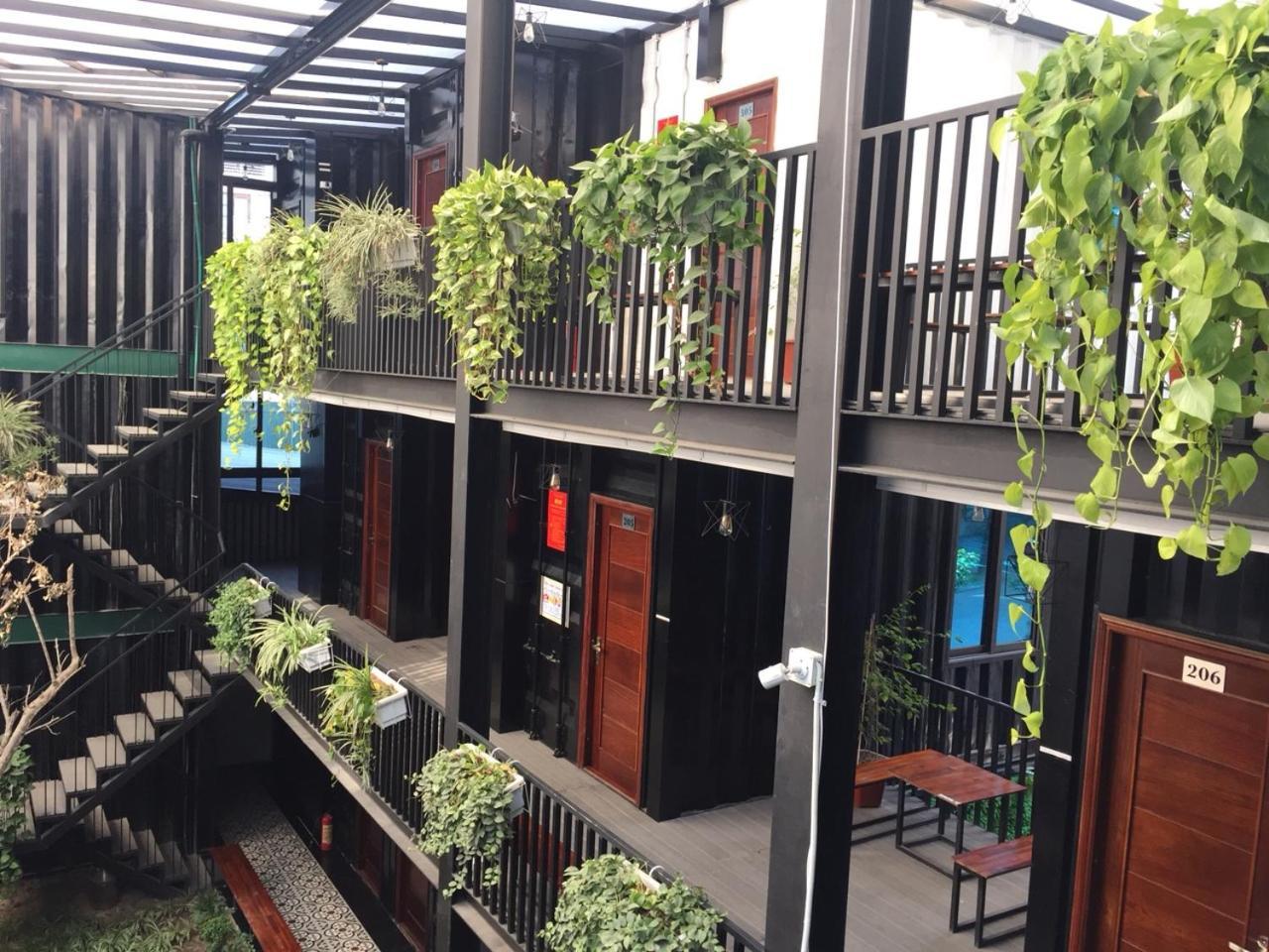 Zo Brother Ha Long Hostel Bagian luar foto