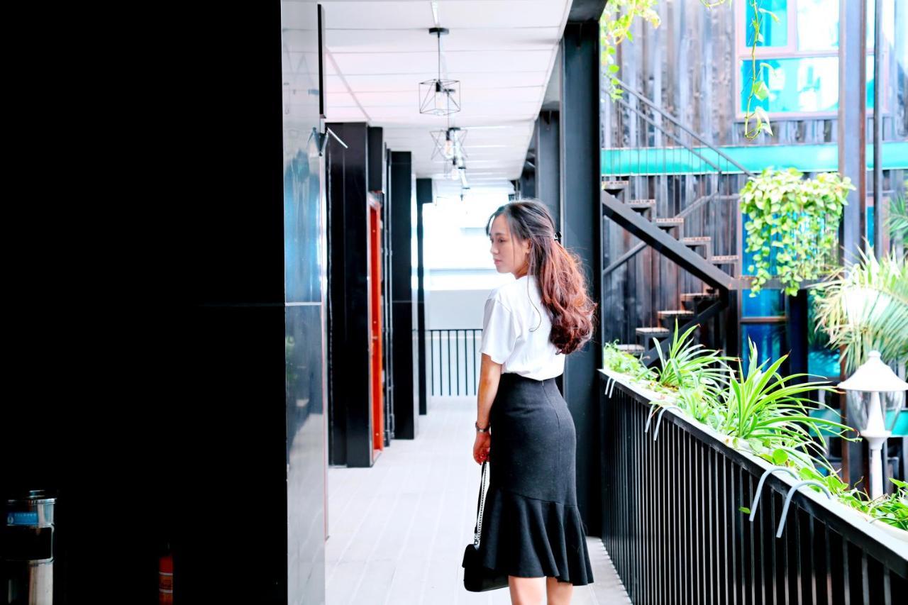 Zo Brother Ha Long Hostel Bagian luar foto