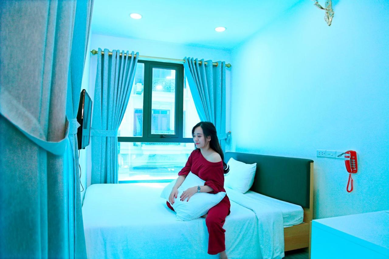 Zo Brother Ha Long Hostel Bagian luar foto