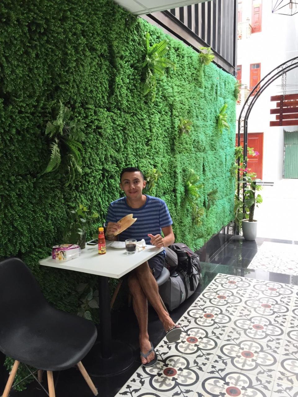 Zo Brother Ha Long Hostel Bagian luar foto